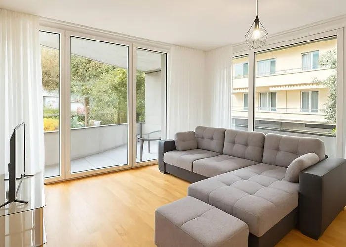 Montchoisi 1 Bedroom Near Gare Ouchy Smart Lock Apartman